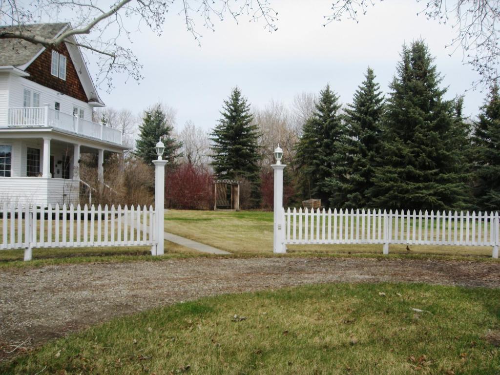 Sproule Heritage Bed & Breakfast Strathmore Exterior foto