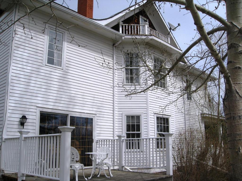 Sproule Heritage Bed & Breakfast Strathmore Exterior foto